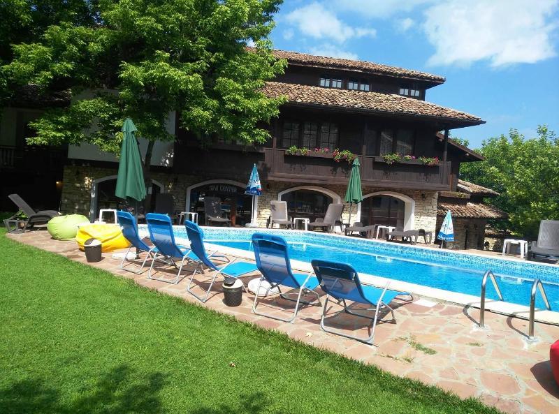 Hotel Izvora - Garden Retreat Arbanasi Exterior foto